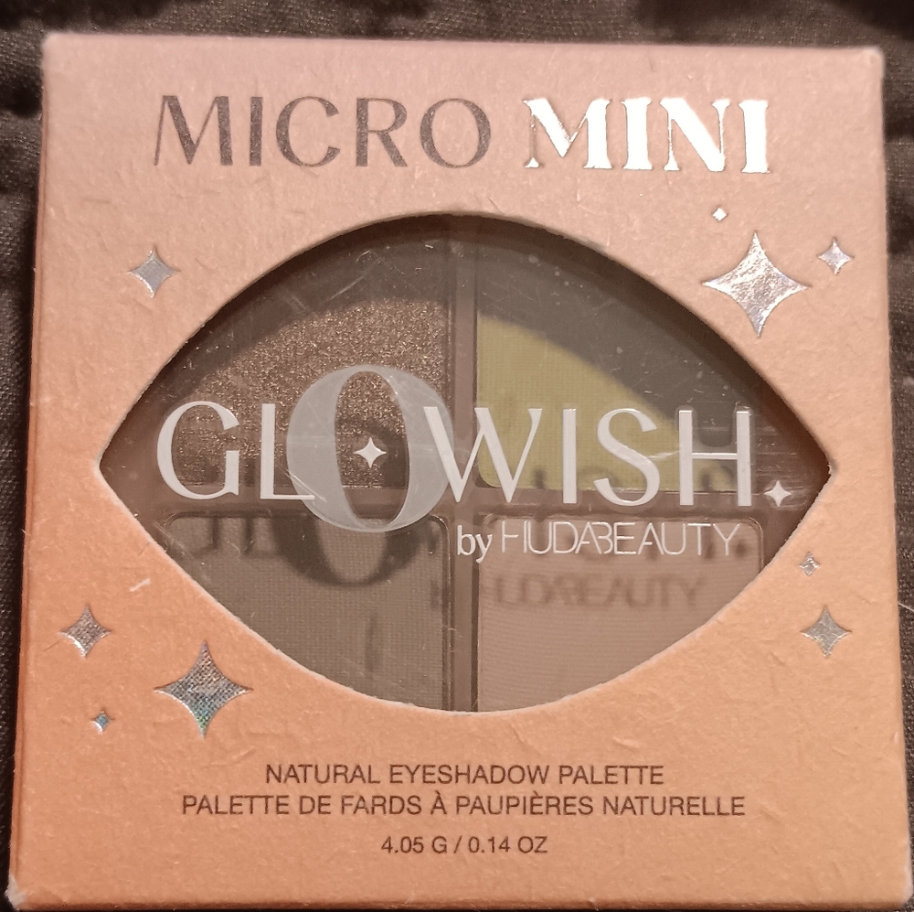 Huda Beauty Glowish Mini Eyeshadow Pallette